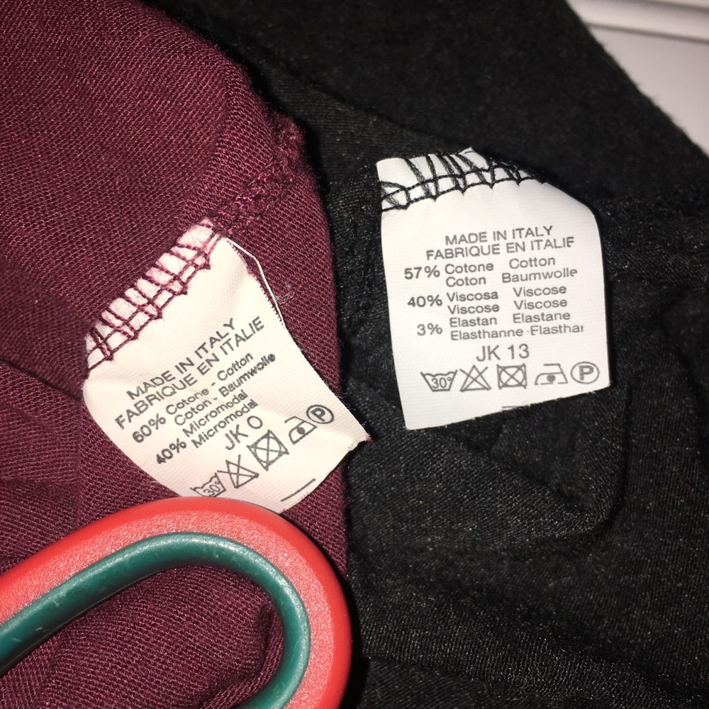 Brandy Melville Red and Dark Gray Crop 2 set - Picture 8 of 8